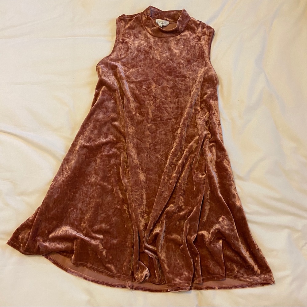 Sleeveless Mock Neck Crushed Velvet Swing Dress